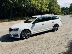 Weiß Gebraucht 2019 Skoda Octavia RS Kombi | 15.250 € (Superpreis)