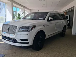 Pristine white Gebraucht 2022 Lincoln Navigator SUV | 139.990 €