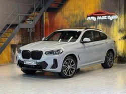 Brooklyn grau metallic Gebraucht 2024 BMW X4 M Sport SUV | 51.900 € (Guter Preis)