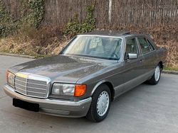 Grau Gebraucht 1989 Mercedes 420 SE Limousine | 8.900 €