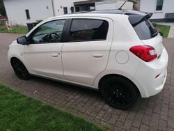 Weiß Gebraucht 2019 Mitsubishi Space Star Limousine | 8.990 € (Fairer Preis)