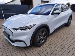 Space white Gebraucht 2022 Ford Mustang Mach-E SUV | 23.900 € (Teuer)