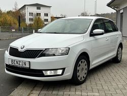 Weiß Gebraucht 2015 Skoda Rapid Kleinwagen | 6.500 € (Fairer Preis)
