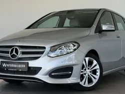 Silber Gebraucht 2016 Mercedes B200 Urban Van / Kleinbus | 15.690 € (Guter Preis)