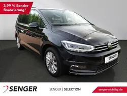 Andere Gebraucht 2024 VW Touran Highline Van / Kleinbus | 37.990 € (Etwas zu teuer)