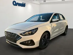 Dark knight / mic Neu 2024 Hyundai i30 Trend Limousine | 25.900 € (Guter Preis)