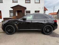 Schwarz Gebraucht 2016 Infiniti QX70 Premium SUV | 19.600 € (Fairer Preis)
