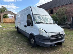 Weiß Gebraucht 2012 Iveco Daily Limousine | 4.499 € (Superpreis)