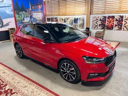 Schwarz Gebraucht 2022 Skoda Fabia Monte Carlo Kleinwagen | 19.950 € (Guter Preis)