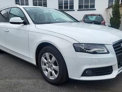 Weiß Gebraucht 2009 Audi A4 Ambiente Kombi | 9.500 € (Etwas zu teuer)