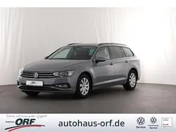 Grau Gebraucht 2022 VW Passat Basis Kombi | 23.990 € (Fairer Preis)