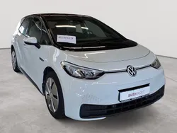 Gletscherweiß metallic / dach schwarz Gebraucht 2021 VW ID.3 Pro Performance Kleinwagen | 21.490 € (Guter Preis)