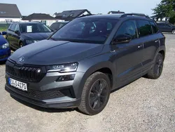 Graphite grey Gebraucht 2024 Skoda Karoq SportLine SUV | 39.980 € (Etwas zu teuer)