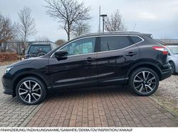 Braun Gebraucht 2015 Nissan Qashqai 360º SUV | 11.990 € (Fairer Preis)