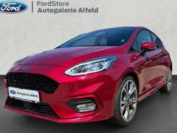Rot Gebraucht 2018 Ford Fiesta ST-Line Kleinwagen | 12.500 € (Fairer Preis)