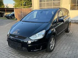 Schwarz Gebraucht 2010 Ford S-MAX Titanium Van / Kleinbus | 3.300 € (Guter Preis)