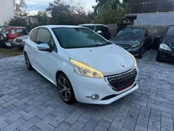 Weiß Gebraucht 2013 Peugeot 208 GTi Kleinwagen | 9.900 € (Teuer)