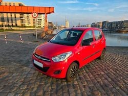 Rot Gebraucht 2012 Hyundai i10 Kleinwagen | 3.750 € (Fairer Preis)