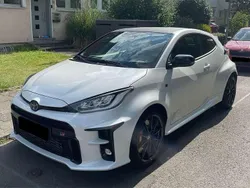 Weiß Gebraucht 2021 Toyota Yaris Limousine | 34.500 € (Fairer Preis)