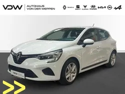 Weiß Gebraucht 2022 Renault Clio V Zen Limousine | 11.900 € (Guter Preis)