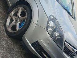 Silber Gebraucht 2005 Opel Zafira Van / Kleinbus | 2.500 € (Fairer Preis)