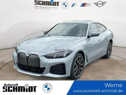 Saphirschwarz Neu 2025 BMW i4 M Sport Limousine | 62.500 € (Etwas zu teuer)