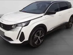 Weiss Gebraucht 2023 Peugeot 5008 GT Van / Kleinbus | 34.049 € (Fairer Preis)
