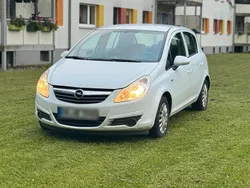 Weiß Gebraucht 2008 Opel Corsa Kleinwagen | 2.000 € (Guter Preis)