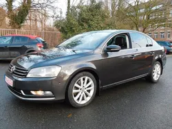 Braun Gebraucht 2011 VW Passat Highline Limousine | 8.599 € (Fairer Preis)