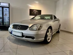 Silber Gebraucht 1998 Mercedes SLK230 AMG Cabrio | 13.950 €