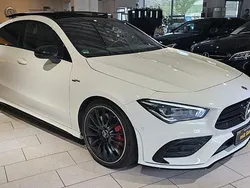 Weiß Gebraucht 2022 Mercedes CLA35 AMG AMG Limousine | 43.990 € (Fairer Preis)
