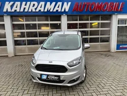 Silber Gebraucht 2017 Ford Tourneo Courier Van / Kleinbus | 7.799 € (Superpreis)