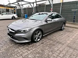 Grau Gebraucht 2017 Mercedes CLA180 Limousine | 18.200 € (Fairer Preis)
