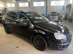 Deep black perleffekt Gebraucht 2007 VW Golf V Comfortline Kombi | 2.700 € (Guter Preis)