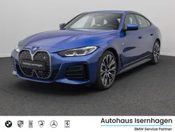 M portimao blau metalliccschwarz Gebraucht 2022 BMW i4 Efficient Dynamics Limousine | 40.999 € (Etwas zu teuer)
