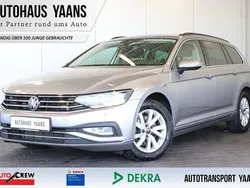 Silber Gebraucht 2022 VW Passat Business Limousine | 18.889 € (Fairer Preis)
