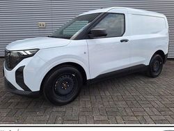 Weiß Neu 2025 Ford E-Transit Trend Van | 33.989 € (Guter Preis)