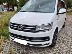 Weiß Gebraucht 2016 VW Multivan Van | 28.999 € (Guter Preis)