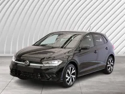 Schwarz (deep black perleffekt) Gebraucht 2024 VW Polo R-line Limousine | 29.990 € (Teuer)