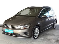 Grau Gebraucht 2015 VW Golf Sportsvan Highline Van / Kleinbus | 13.980 € (Fairer Preis)