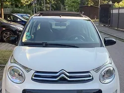 Weiß Gebraucht 2015 Citroën C1 PureTech Kleinwagen | 6.950 € (Fairer Preis)