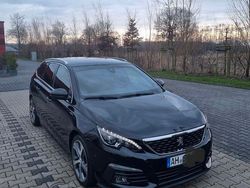 Schwarz Gebraucht 2018 Peugeot 308 GT-line Kombi | 12.500 € (Fairer Preis)