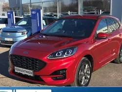 Lucidrot metallic Gebraucht 2024 Ford Kuga ST-Line X SUV | 35.590 € (Fairer Preis)