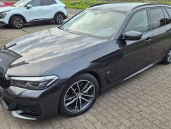 Grau Gebraucht 2021 BMW 520 Sport Line Kombi | 35.800 € (Fairer Preis)