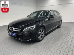Schwarz (obsidianschwarz metal Gebraucht 2018 Mercedes C180 Avantgarde Kombi | 15.980 € (Fairer Preis)