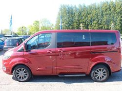 Rot Gebraucht 2022 Ford Tourneo Titanium X Van / Kleinbus | 40.990 € (Fairer Preis)