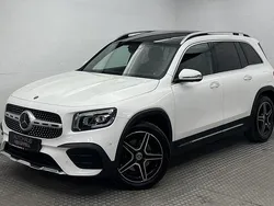Polar weiss Gebraucht 2020 Mercedes GLB200 AMG SUV | 38.400 € (Teuer)
