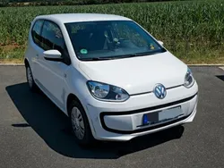 Weiß Gebraucht 2015 VW up! move up! Kleinwagen | 4.950 € (Fairer Preis)