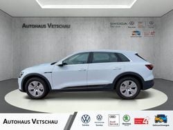 Gletscherweiss Gebraucht 2019 Audi e-tron Sport SUV | 34.990 € (Etwas zu teuer)