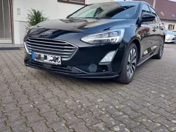 Schwarz Gebraucht 2019 Ford Focus Cool & Connect Kombi | 13.999 € (Fairer Preis)